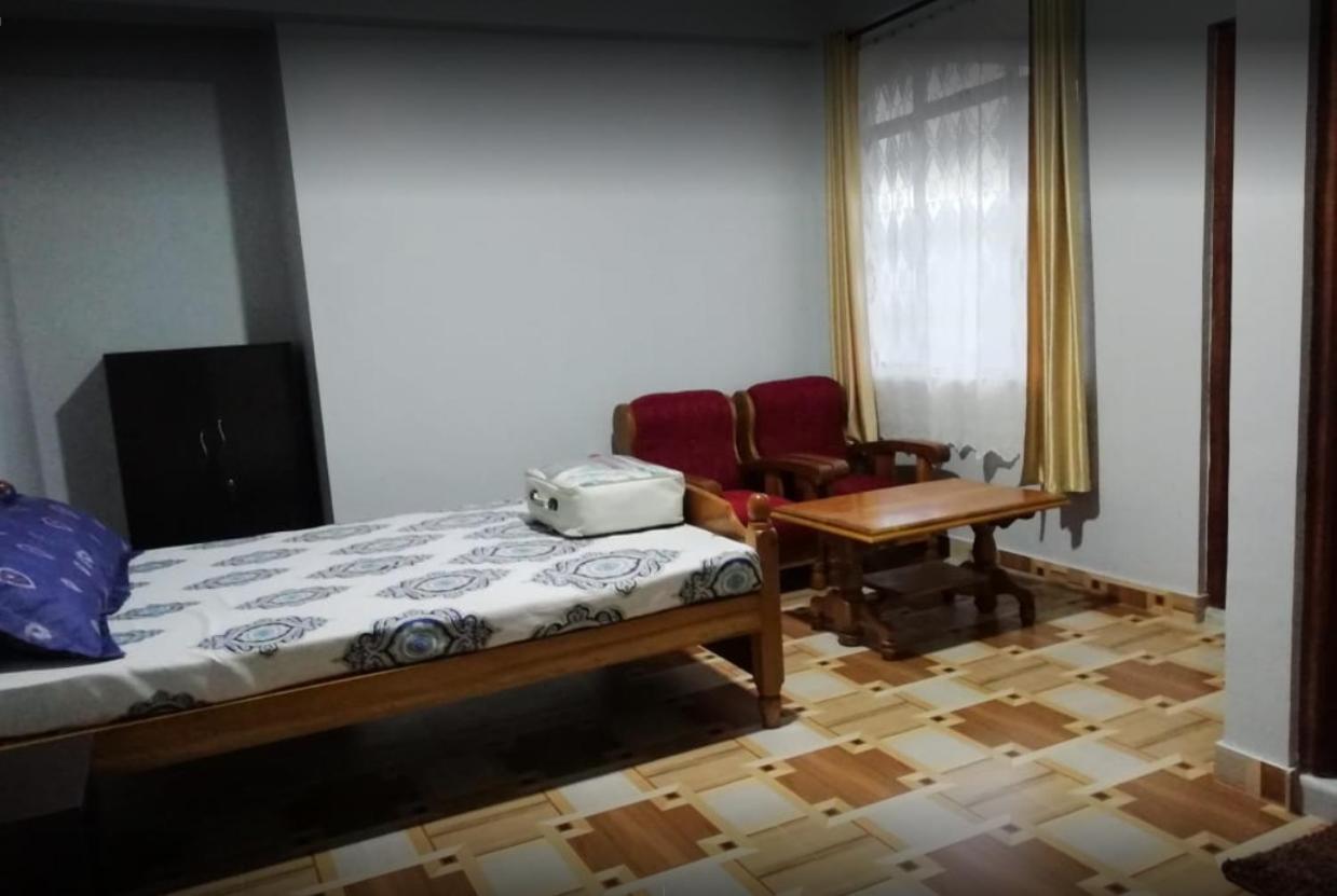 Breiancy Holiday Inn Cherrapunji Eksteriør bilde