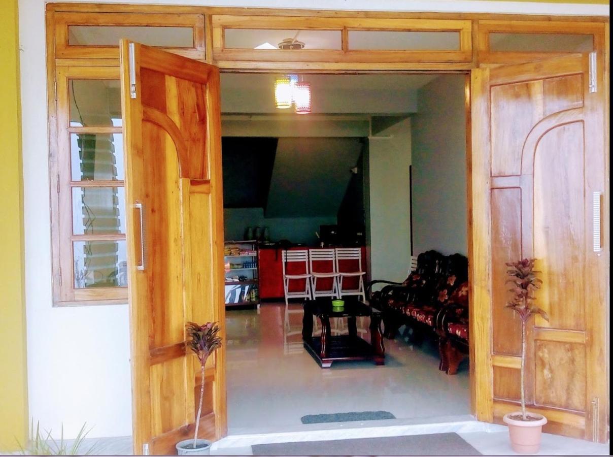 Breiancy Holiday Inn Cherrapunji Eksteriør bilde